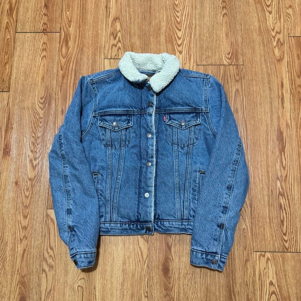 Levi's Women's Denim Jacket Medium Sherpa Lined Trucker Heavy Blue Button